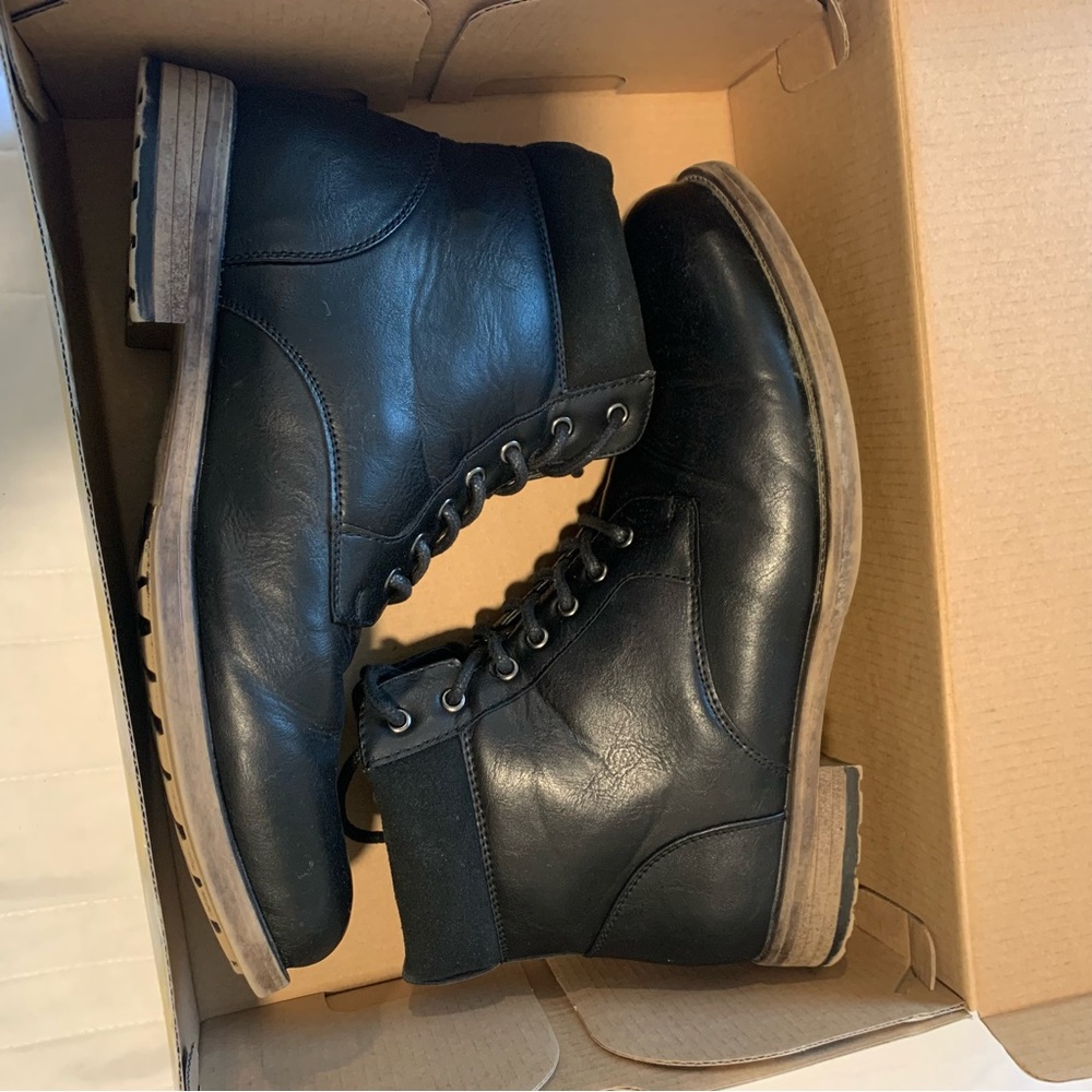 Arizona Jean Company • Men’s Black Rydell Lace-Up Boots - Size 9.5